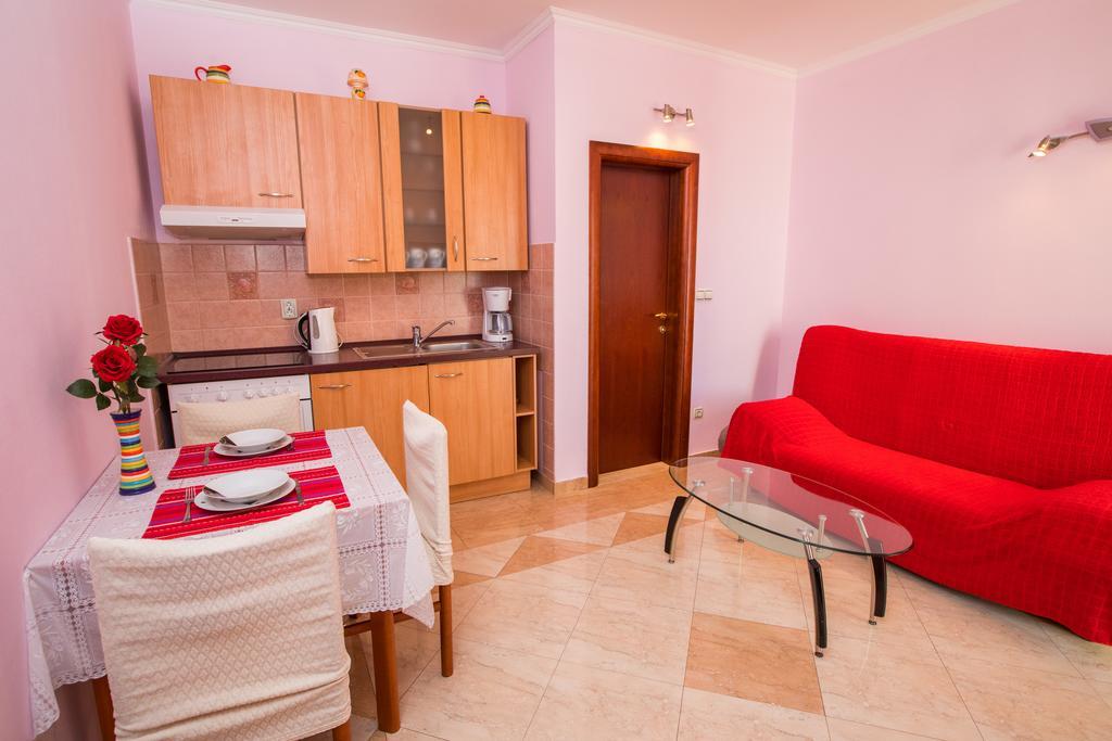 Apartments Silence Млини Екстер'єр фото